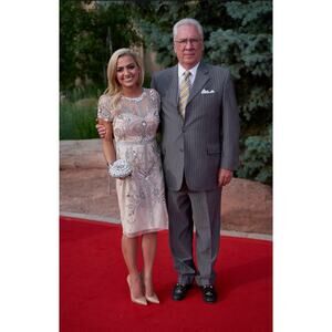 Aidan Mattox Elegant Nude Cocktail Dress w/ Silver Sequins Size 2/XS